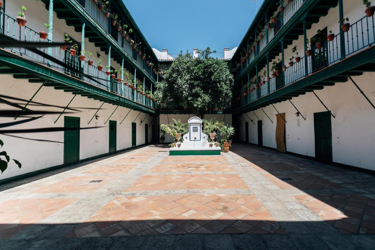 AlohaMundi Alcázares Sevilla Exteriér fotografie